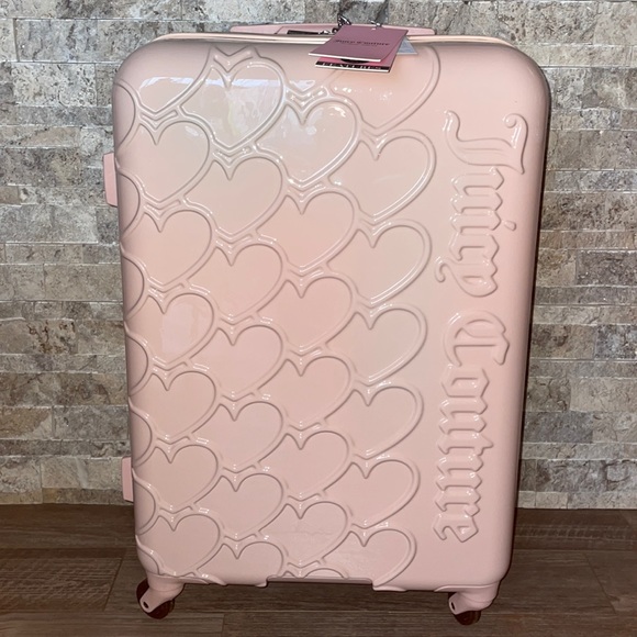 Juicy Couture Handbags - Juicy Couture Heart 💞 Medium Luggage 26’ 🧳